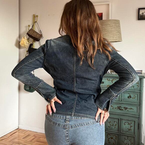 Gorgeous Vintage 90s deep blue jean jacket by Marithé + François Girbaud. - Picture 4 of 7